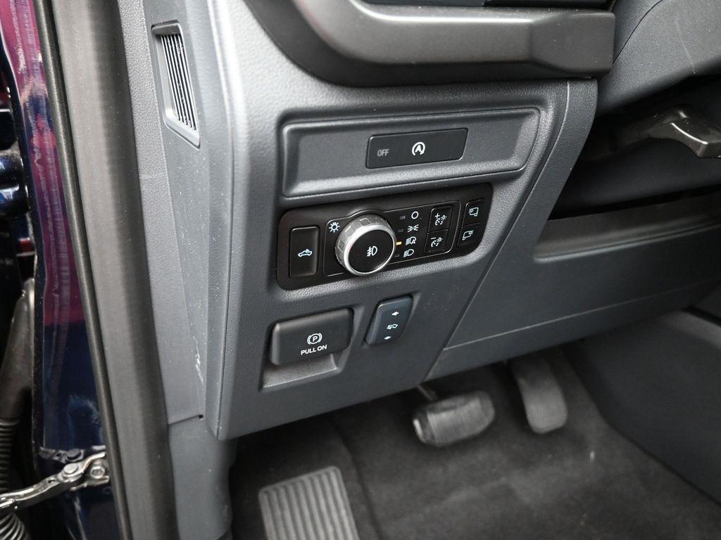new 2025 Ford F-150 car, priced at $59,991