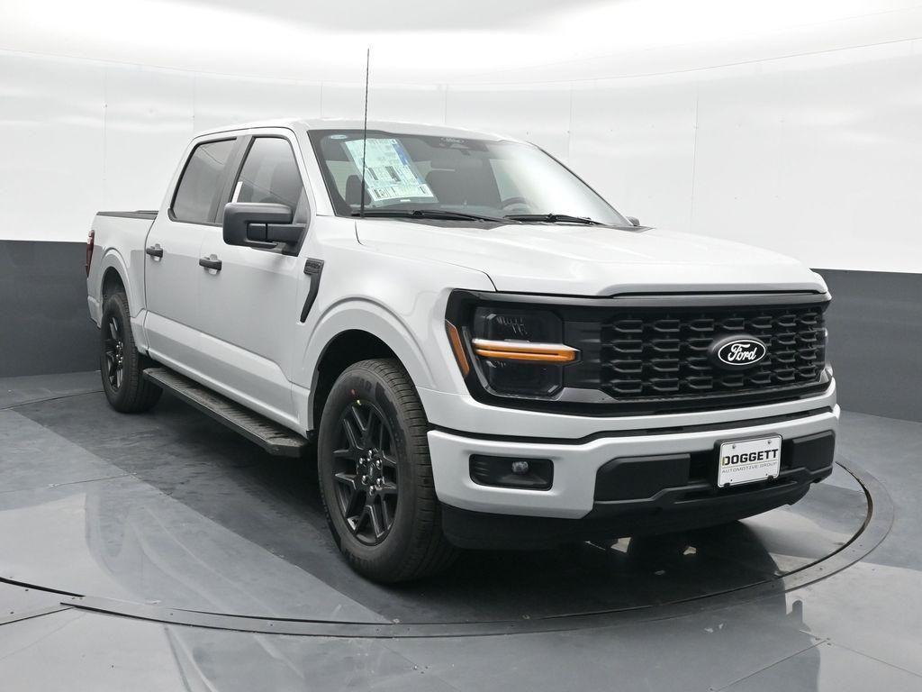 new 2024 Ford F-150 car, priced at $41,395