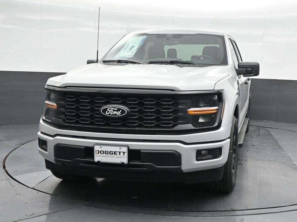 new 2024 Ford F-150 car, priced at $41,395