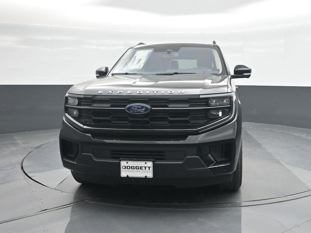 new 2025 Ford Expedition car, priced at $66,076