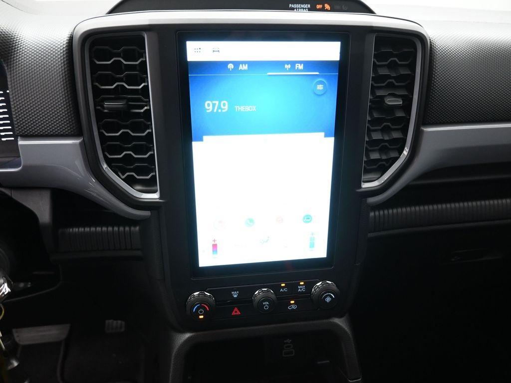 new 2025 Ford Ranger car, priced at $31,806