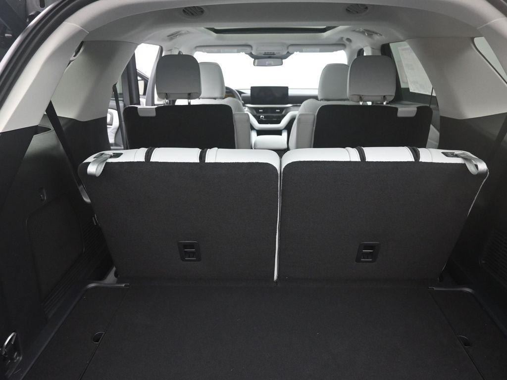 new 2025 Ford Explorer car, priced at $53,495