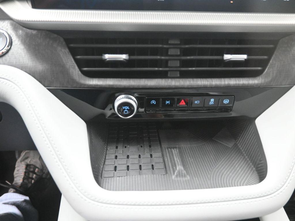 new 2025 Ford Explorer car, priced at $54,245