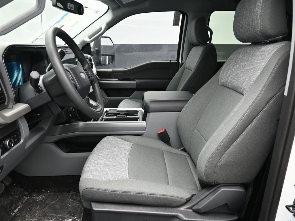 new 2025 Ford F-350 car, priced at $78,585