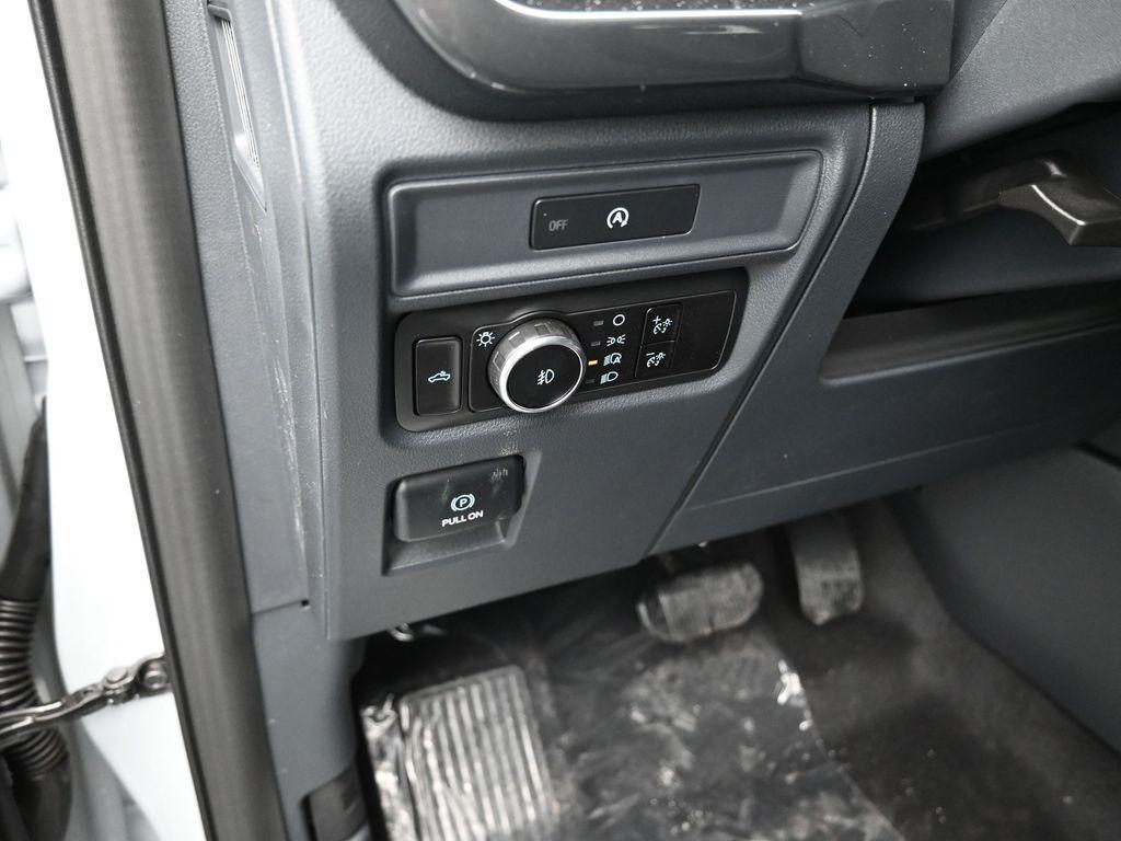 new 2025 Ford F-150 car, priced at $48,308