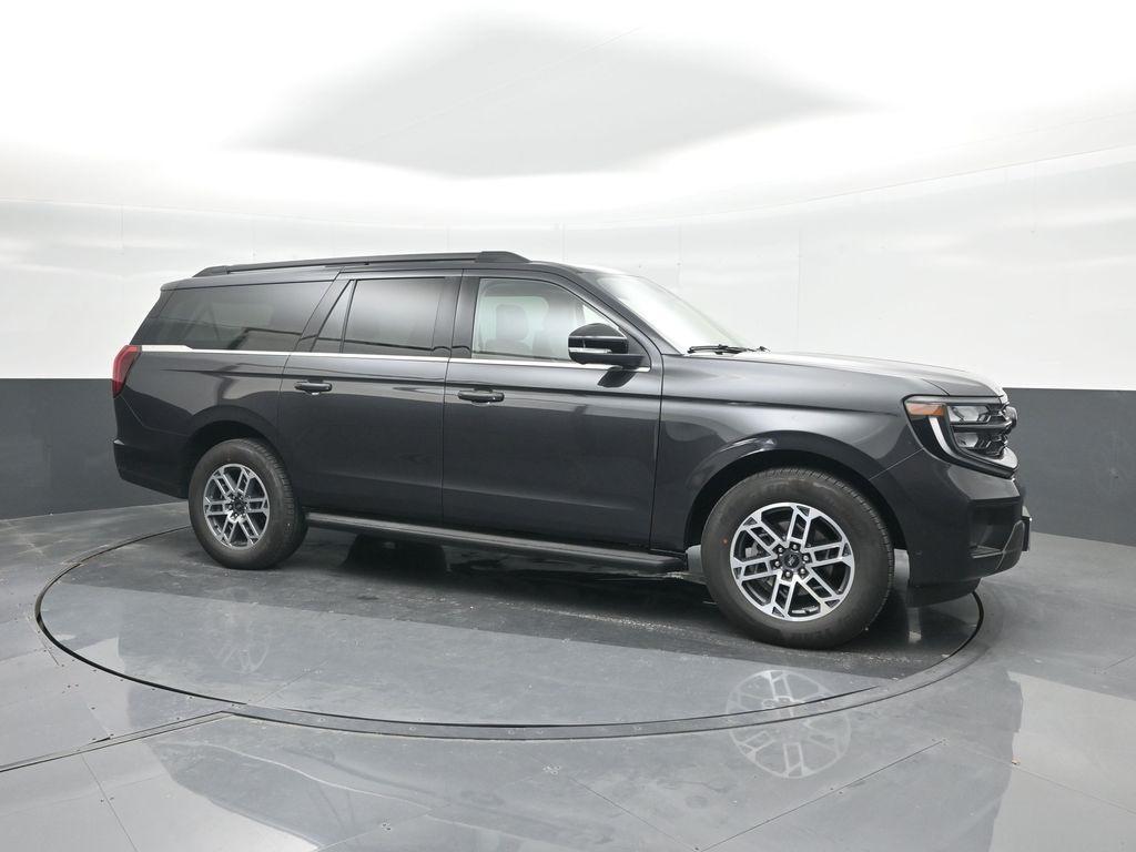 new 2025 Ford Expedition Max car, priced at $71,905