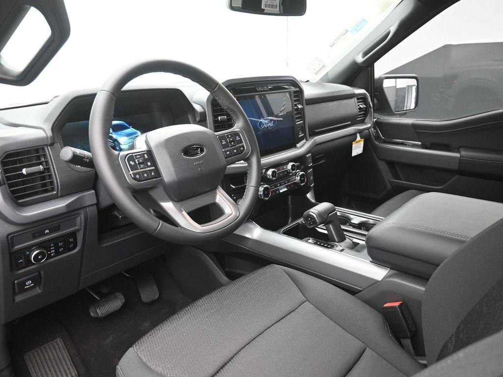 new 2025 Ford F-150 car, priced at $55,033