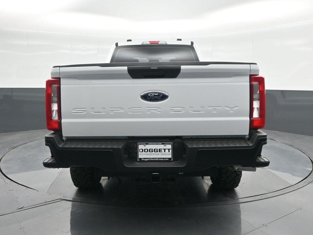 new 2025 Ford F-250 car, priced at $60,374
