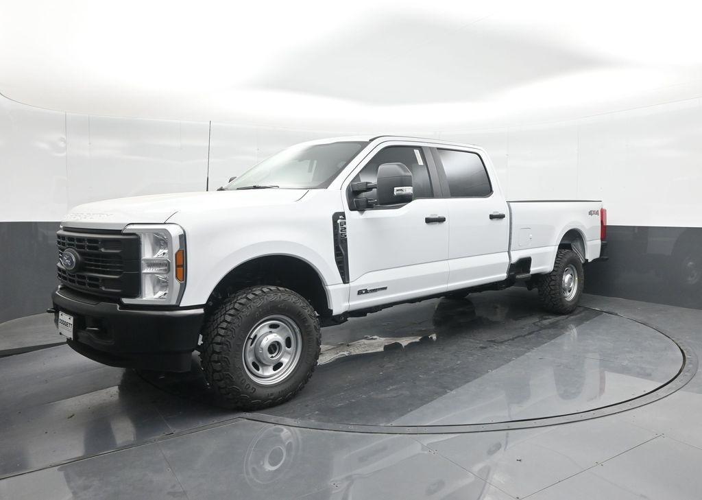 new 2025 Ford F-250 car, priced at $60,374