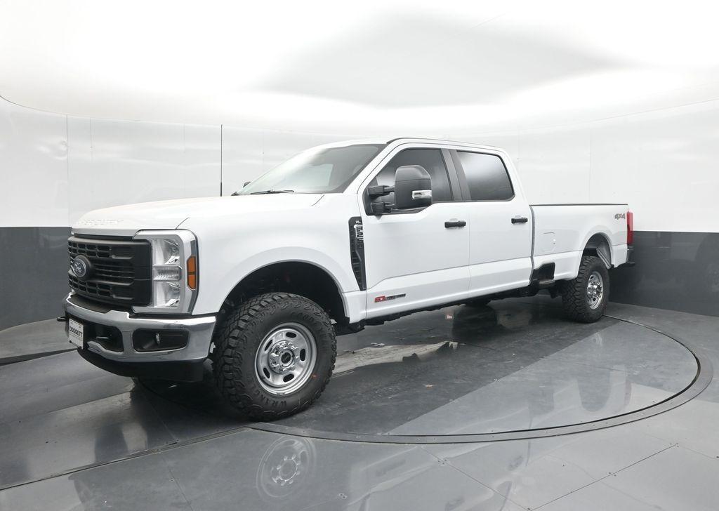 new 2025 Ford F-250 car, priced at $61,478