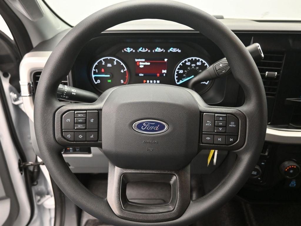 new 2025 Ford F-250 car, priced at $61,478