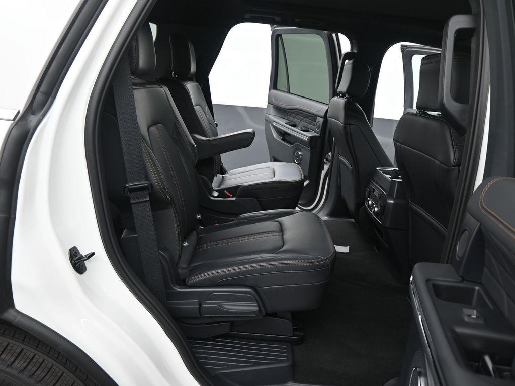 new 2024 Ford Expedition car, priced at $70,663