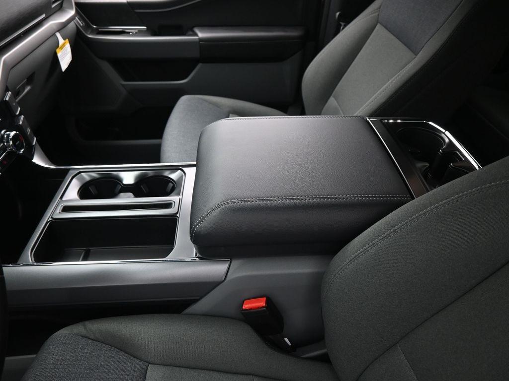 new 2025 Ford F-150 car, priced at $61,900