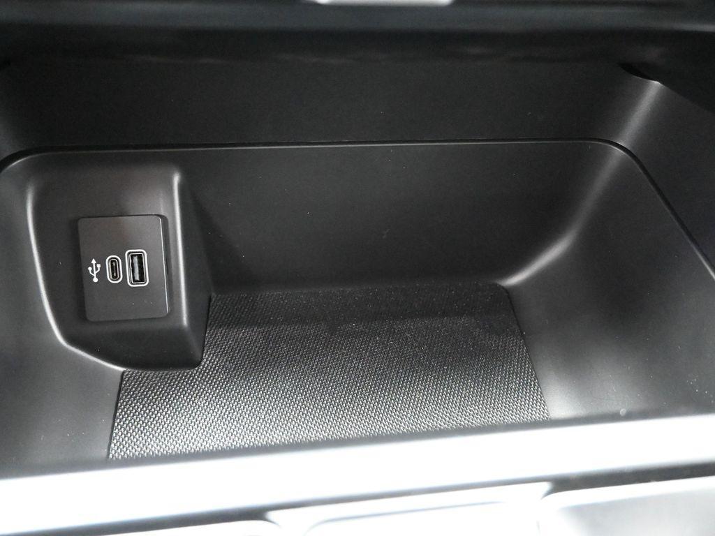new 2025 Ford F-150 Lightning car, priced at $65,120