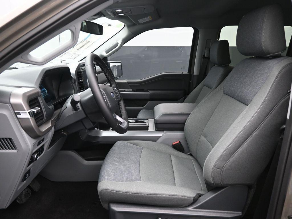 new 2025 Ford F-150 car, priced at $48,204