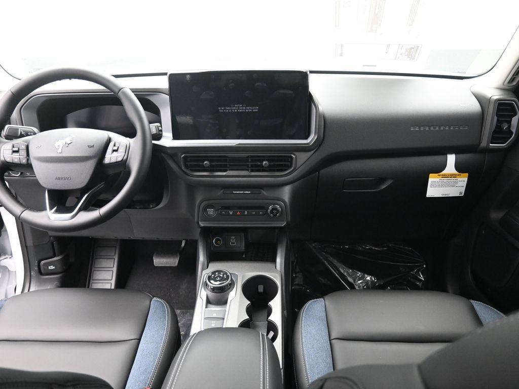 new 2025 Ford Bronco Sport car, priced at $31,064
