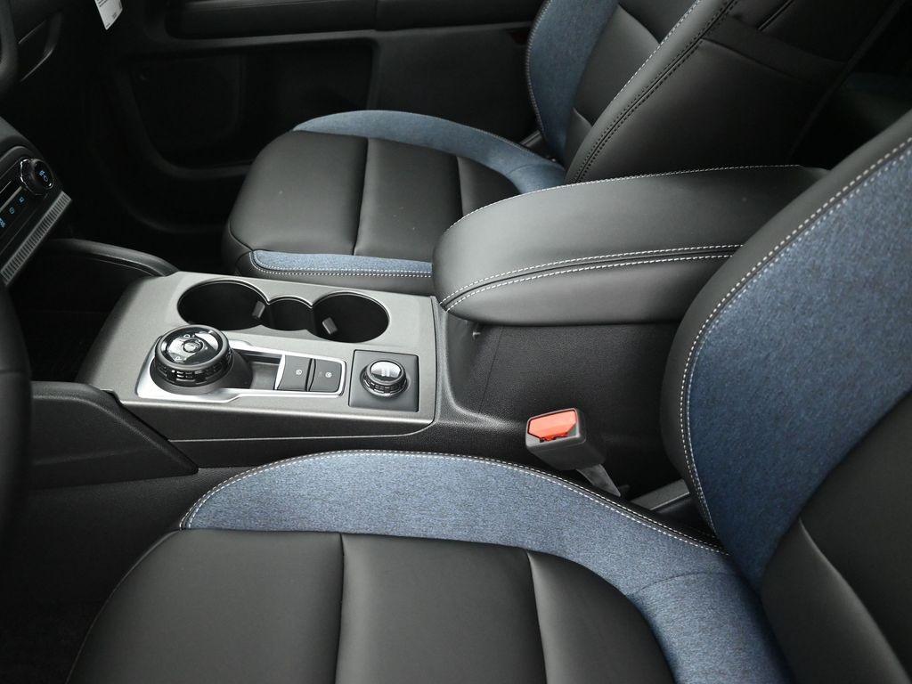 new 2025 Ford Bronco Sport car, priced at $31,064