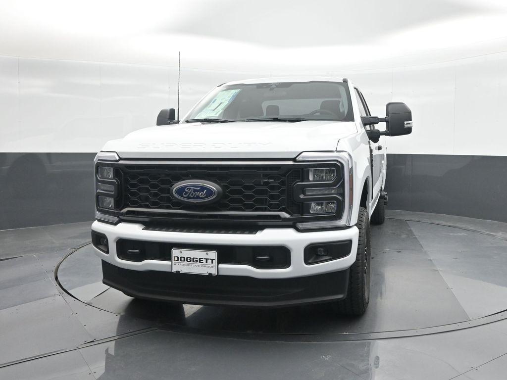 new 2025 Ford F-250 car, priced at $49,067