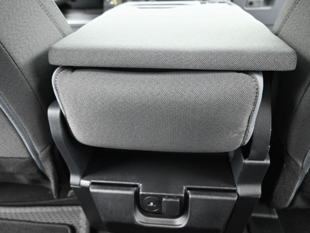 new 2025 Ford F-250 car, priced at $49,067