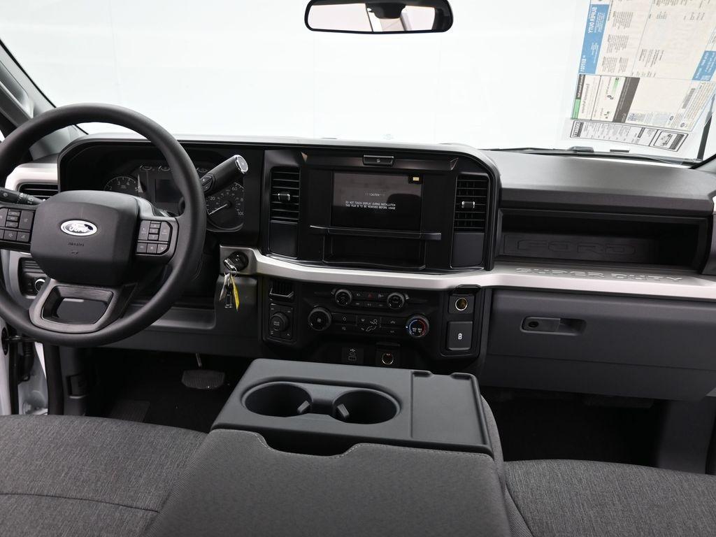 new 2025 Ford F-250 car, priced at $49,067