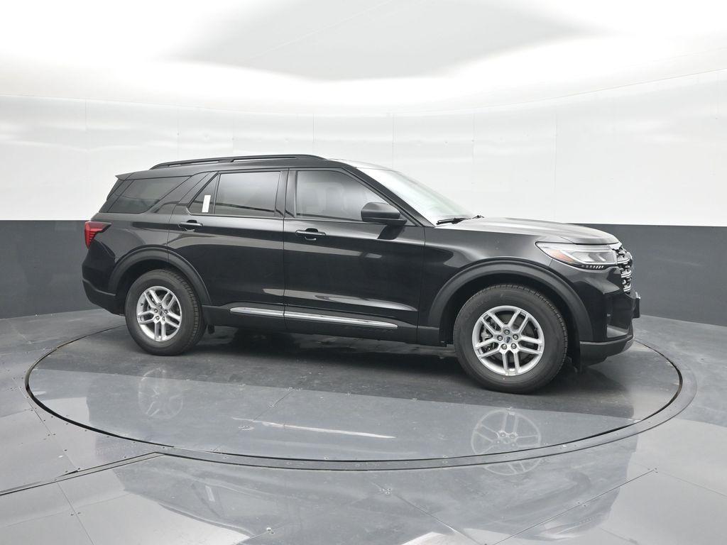 new 2025 Ford Explorer car, priced at $41,049
