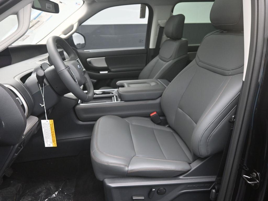 new 2025 Ford Expedition Max car, priced at $68,144