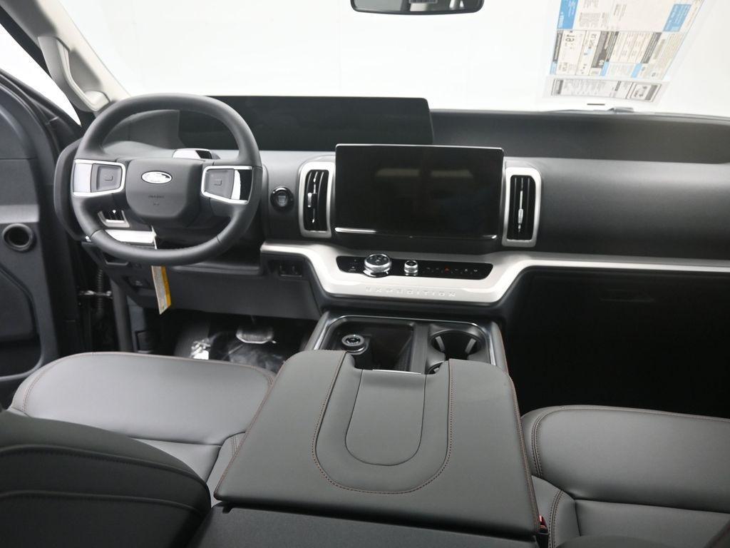 new 2025 Ford Expedition Max car, priced at $68,144