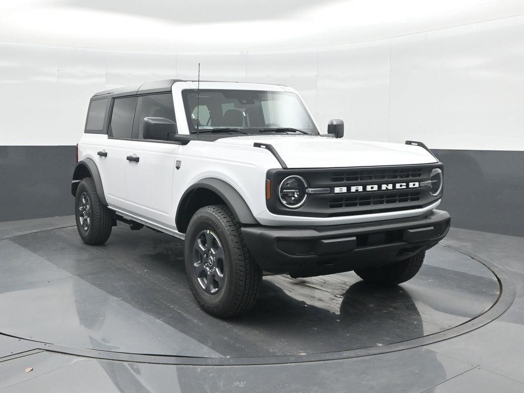 new 2025 Ford Bronco car, priced at $41,105