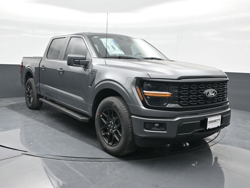 new 2024 Ford F-150 car, priced at $37,578