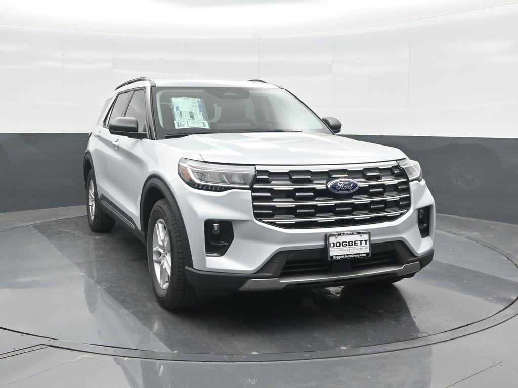 new 2025 Ford Explorer car, priced at $37,066