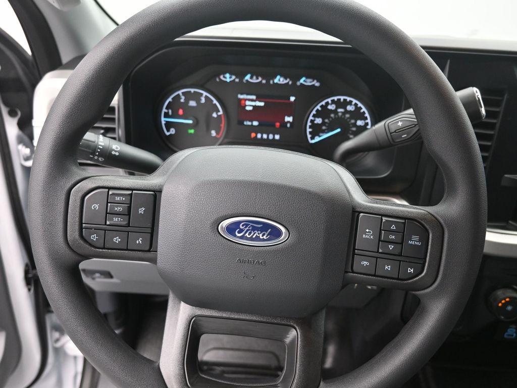 new 2025 Ford F-250 car, priced at $60,374