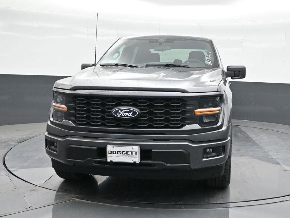 new 2024 Ford F-150 car, priced at $38,117