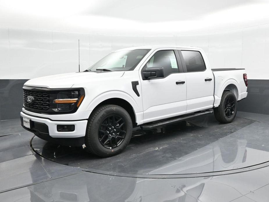 new 2024 Ford F-150 car, priced at $43,893