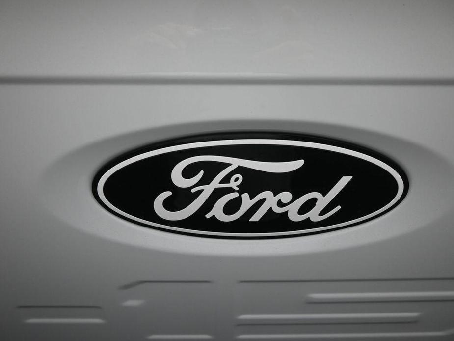 new 2024 Ford F-150 car, priced at $39,465