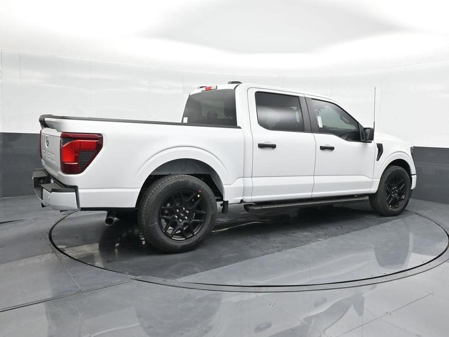 new 2024 Ford F-150 car, priced at $39,465