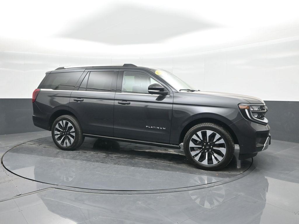 new 2025 Ford Expedition car, priced at $75,638