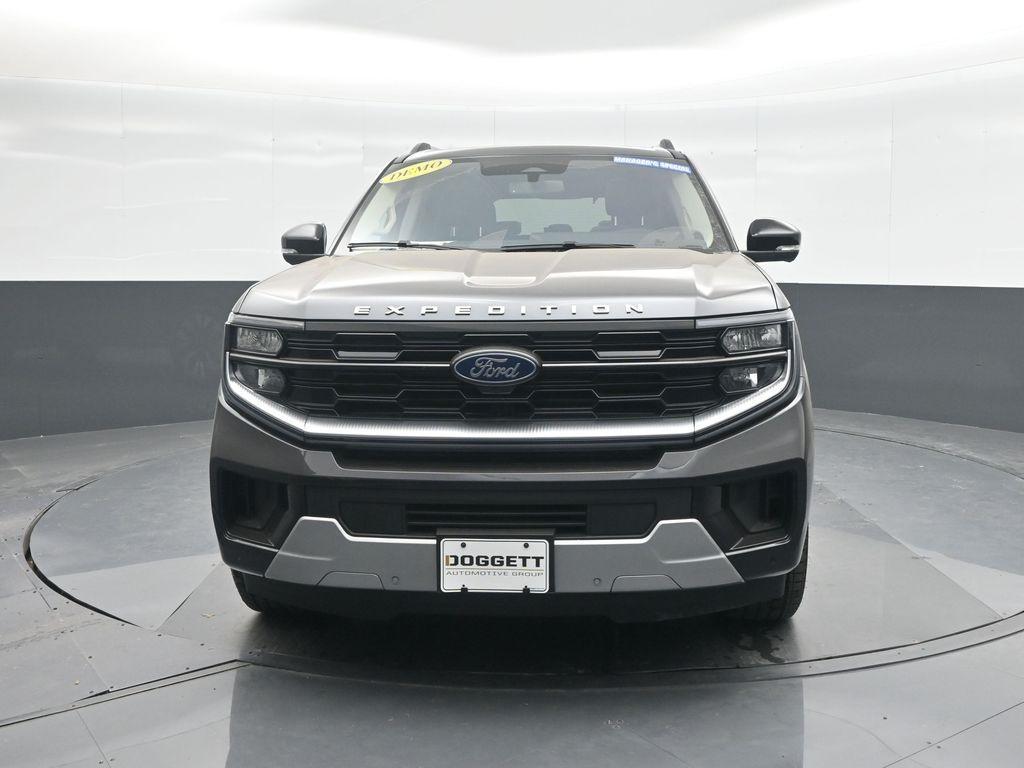 new 2025 Ford Expedition car, priced at $75,638