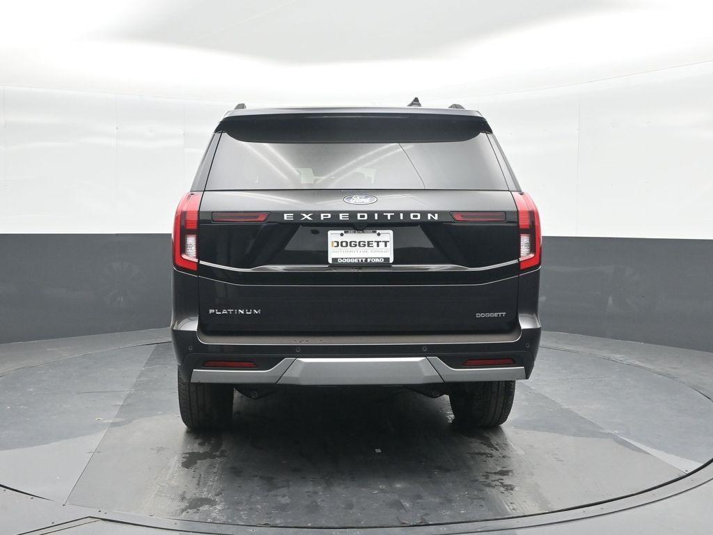 new 2025 Ford Expedition car, priced at $75,638