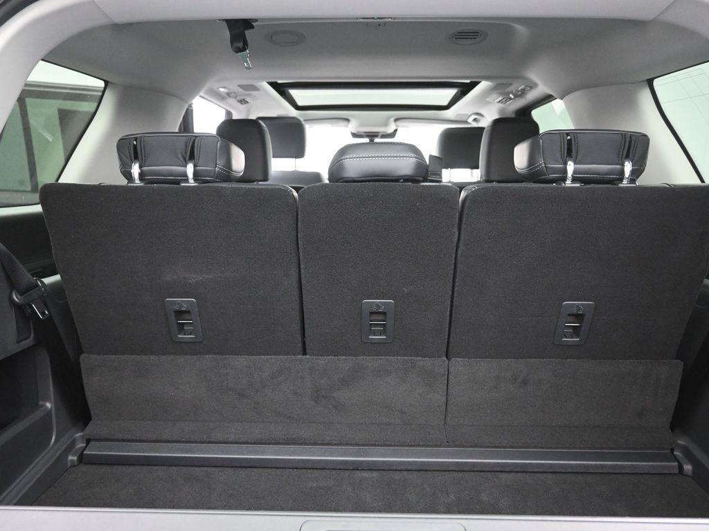 new 2025 Ford Expedition car, priced at $75,638