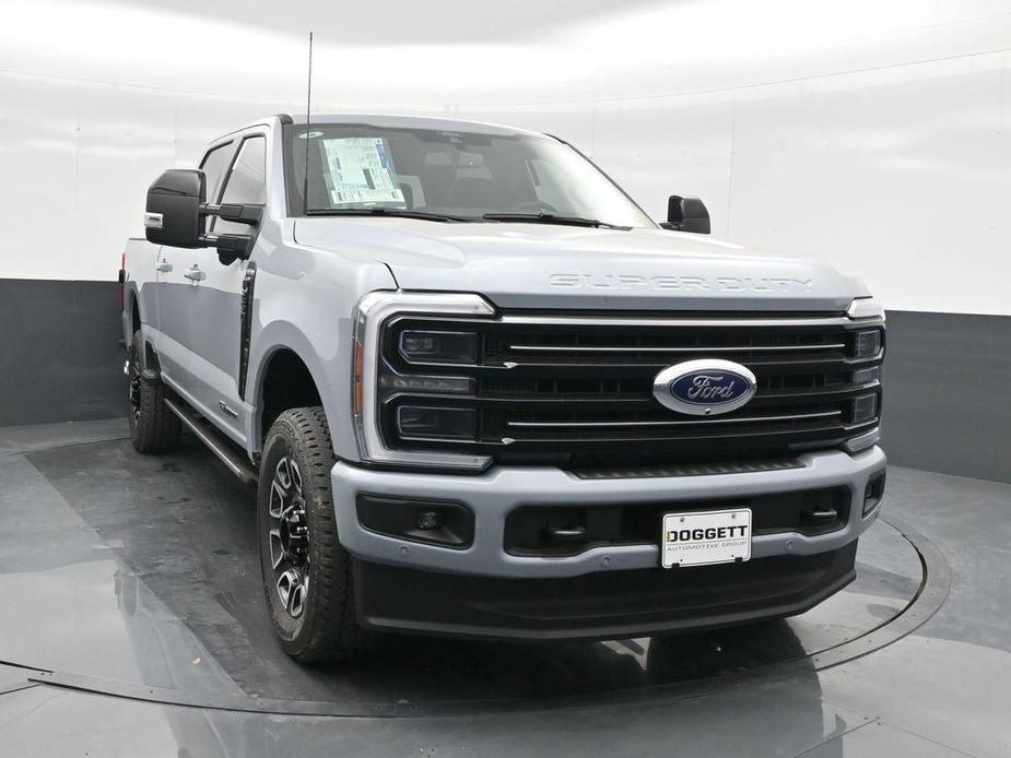 new 2025 Ford F-250 car, priced at $95,065