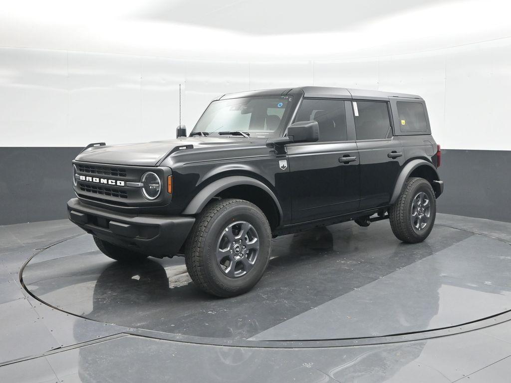 new 2025 Ford Bronco car, priced at $41,105