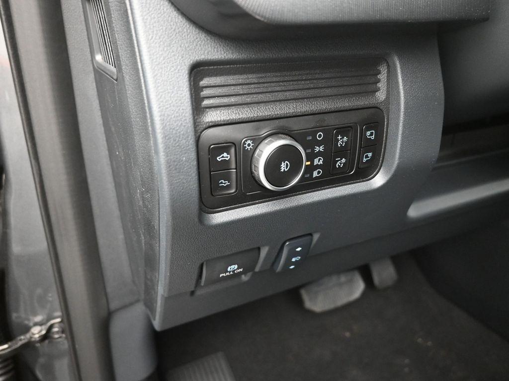 new 2025 Ford F-250 car, priced at $87,291