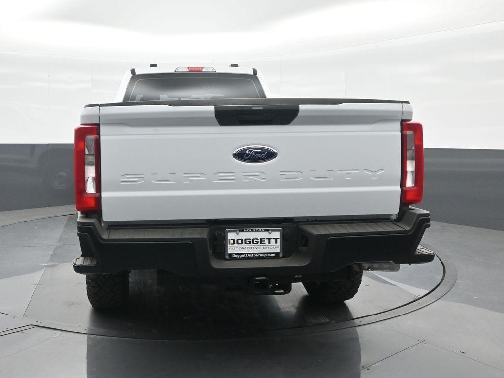 new 2025 Ford F-250 car, priced at $57,374
