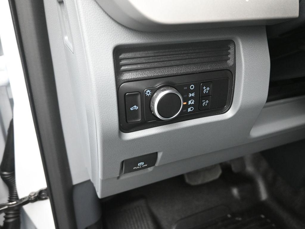 new 2025 Ford F-250 car, priced at $57,374