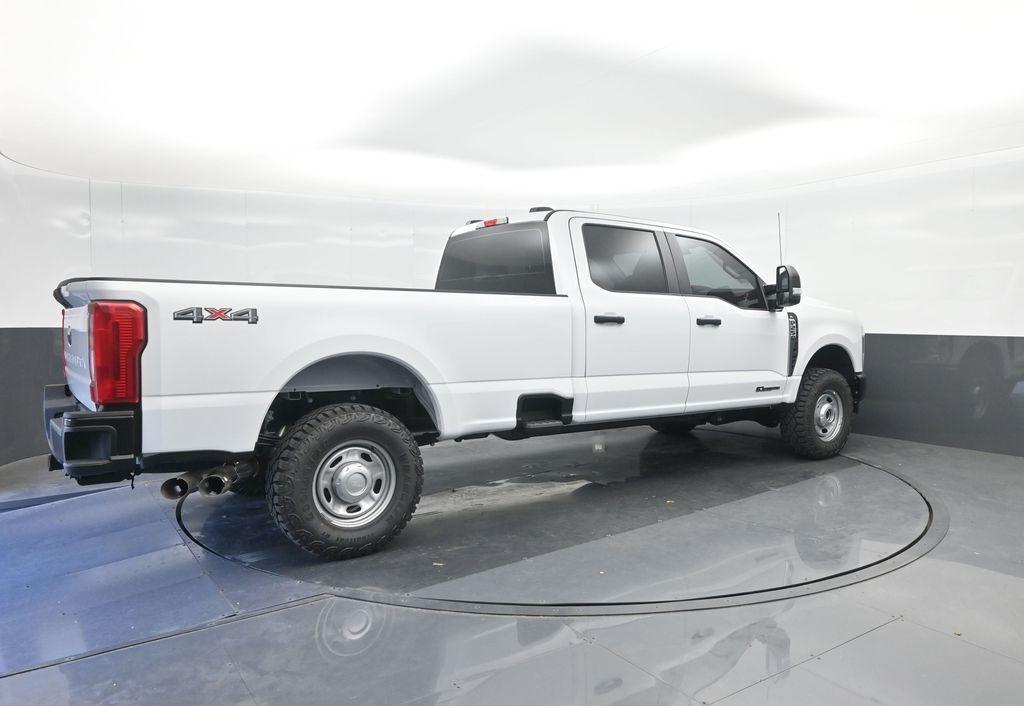 new 2025 Ford F-250 car, priced at $57,374