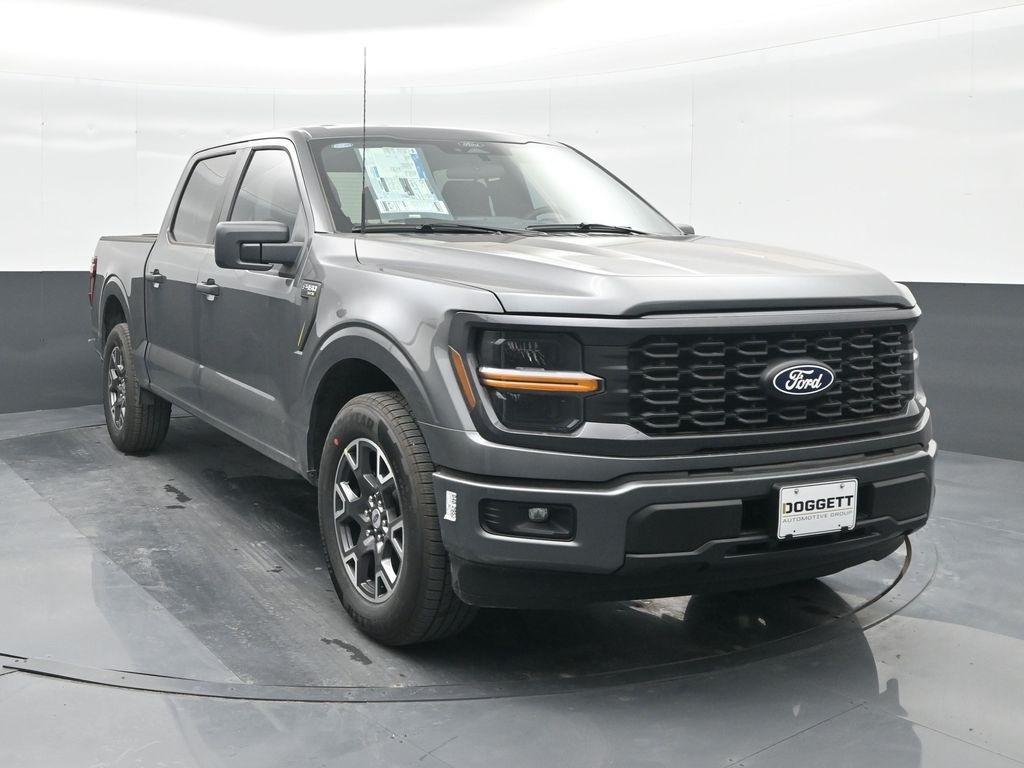 new 2025 Ford F-150 car, priced at $46,380