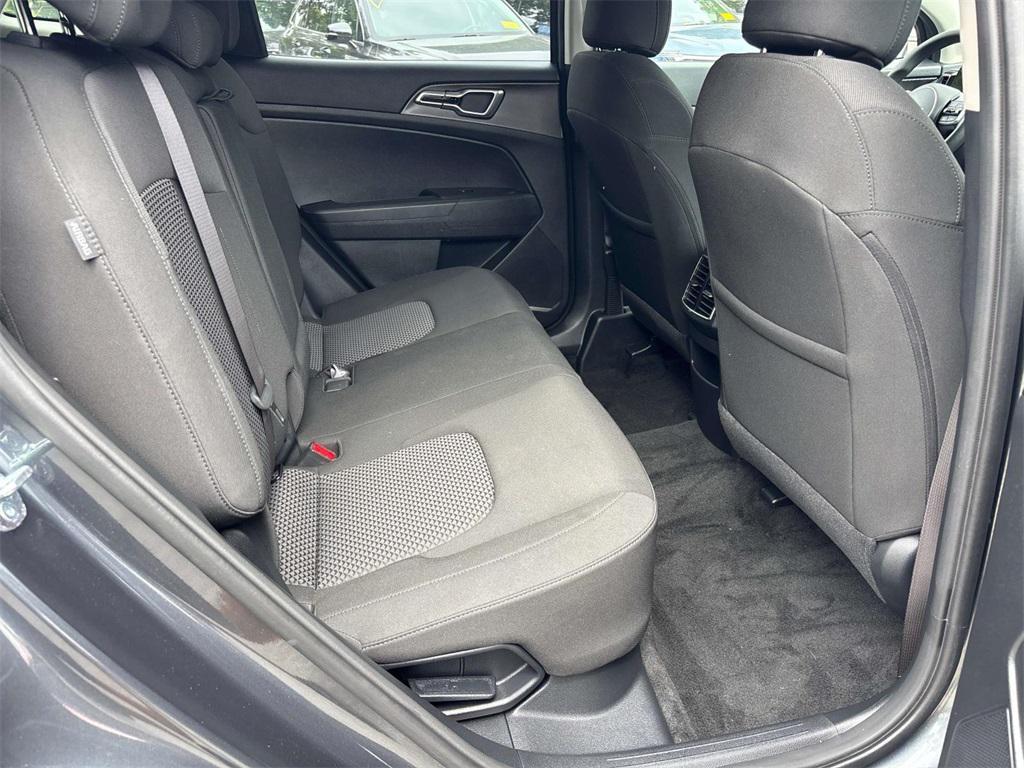 used 2024 Kia Sportage Hybrid car, priced at $27,995