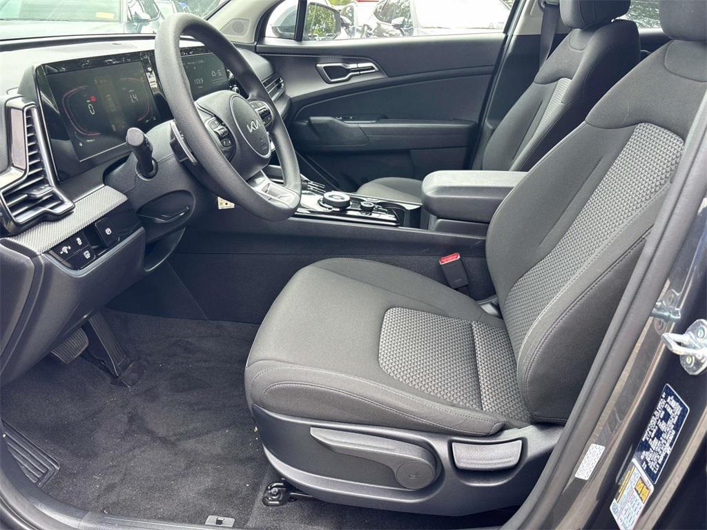 used 2024 Kia Sportage Hybrid car, priced at $27,995