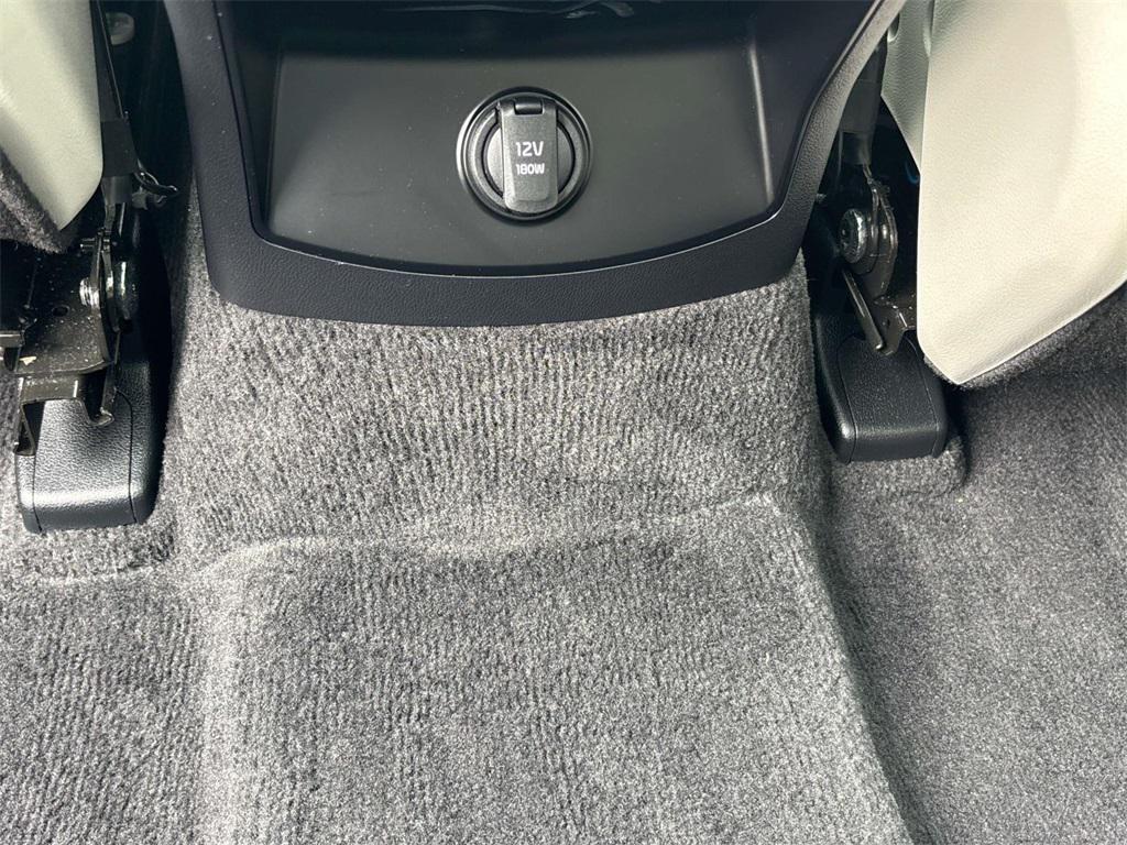 used 2025 Kia Sorento car, priced at $37,995