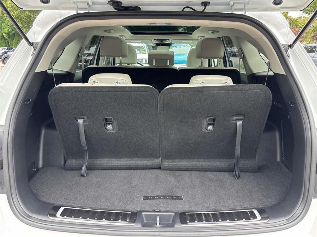 used 2025 Kia Sorento car, priced at $37,995